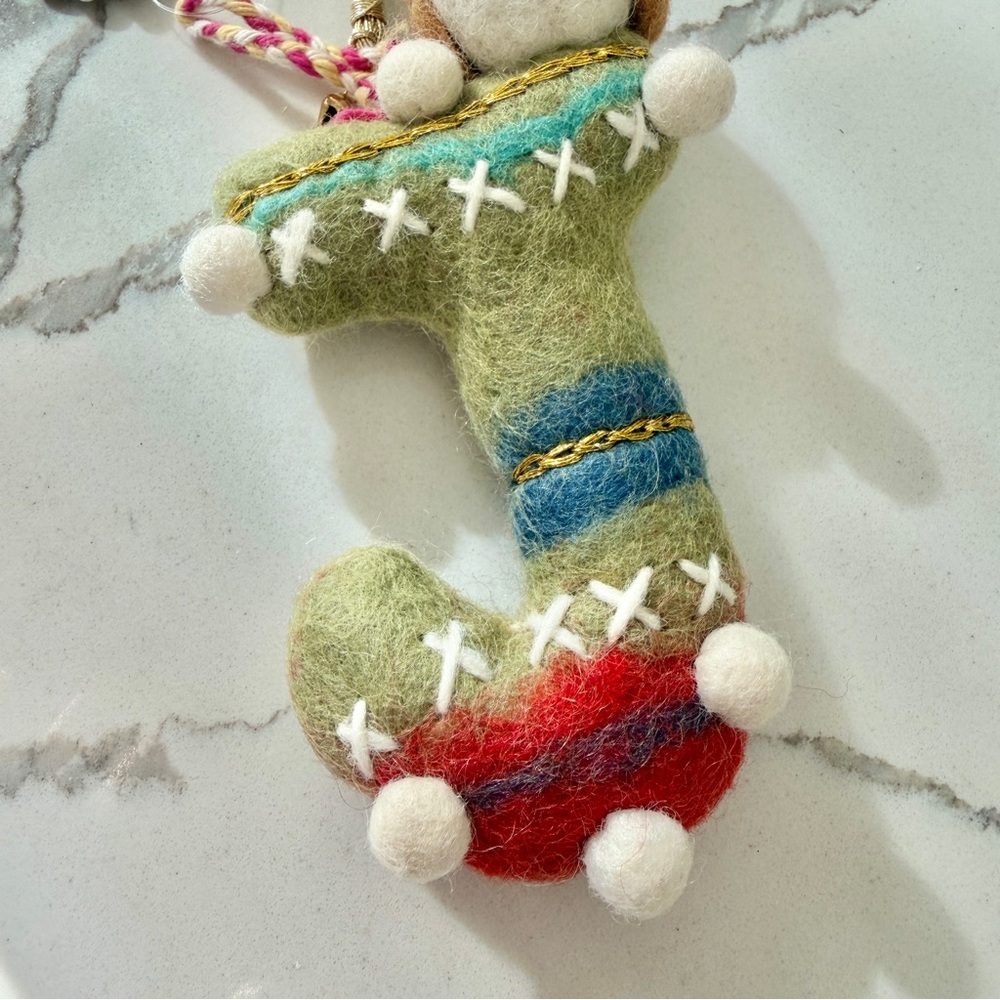 🦉 ANTHROPOLOGIE Letter J Monogram Forest Friends Felted Christmas Ornament - Picture 3 of 8